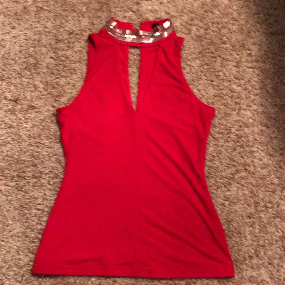 Guess tank, S